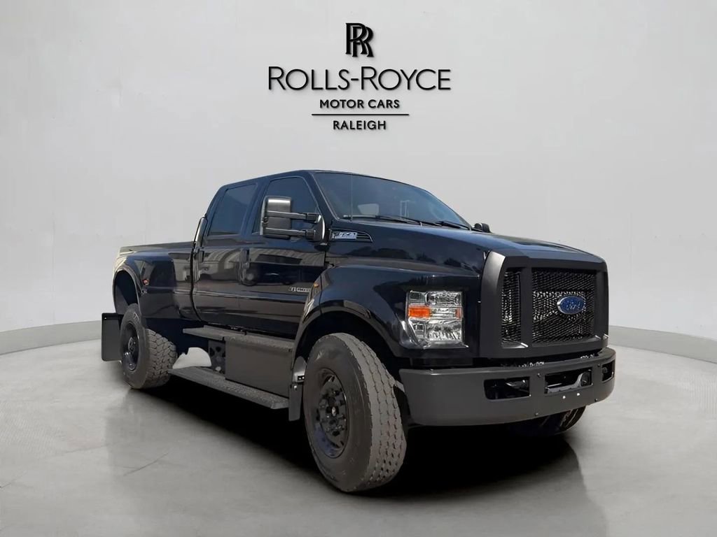 Used 2026 Ford F650 2WD Crew Cab Super Duty image 4