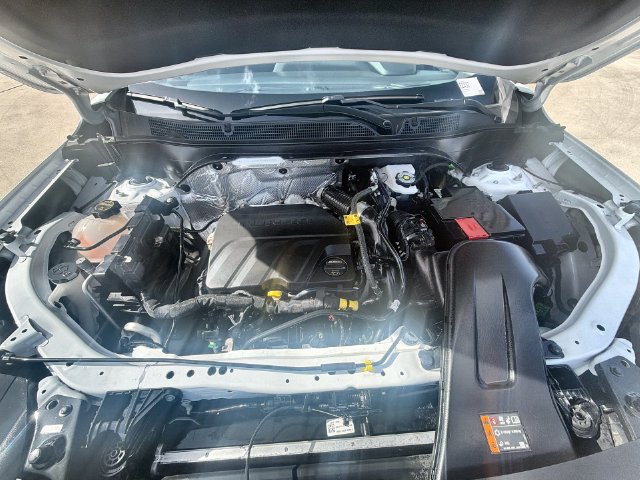 Certified 2026 Chevrolet Trax LT FWD image 28
