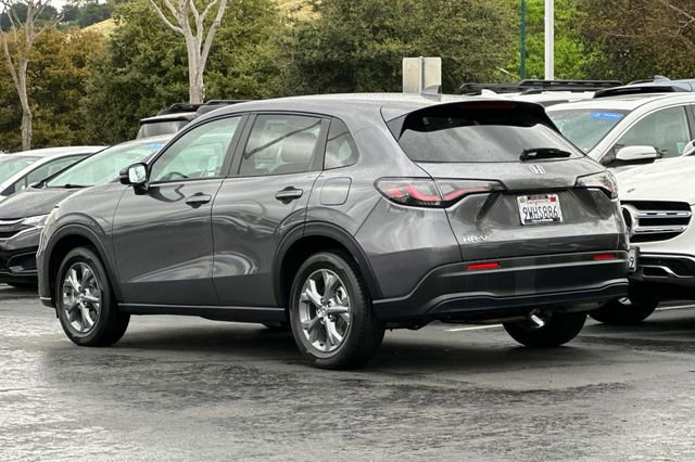 Certified 2026 Honda HR-V LX image 5
