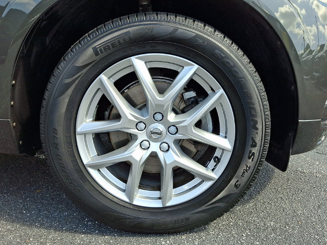 Used 2020 Volvo XC60 T5 Momentum AWD/4WD image 8