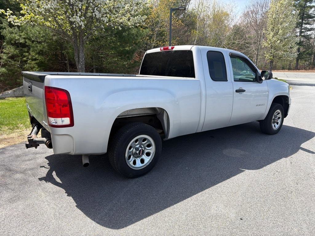 Used 2010 GMC Sierra 1500 SLE RWD image 4