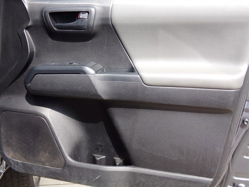 Used 2022 Toyota Tacoma SR5 image 45