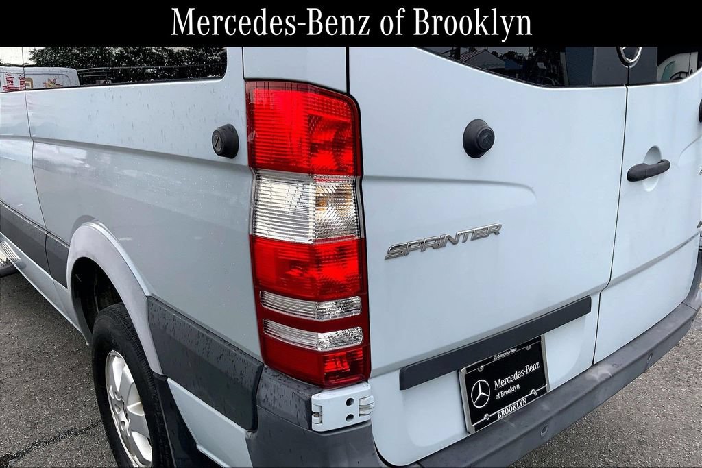 Used 2016 Mercedes-Benz Sprinter 2500 image 26