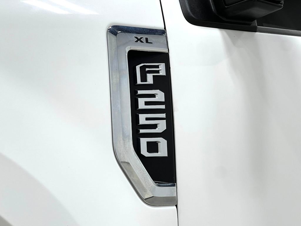 Used 2020 Ford F250 XL w/ Power Equipment Group image 37