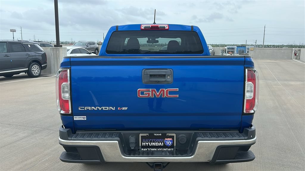 Used 2018 GMC Canyon 2WD Crew Cab w/ Convenience Package image 11