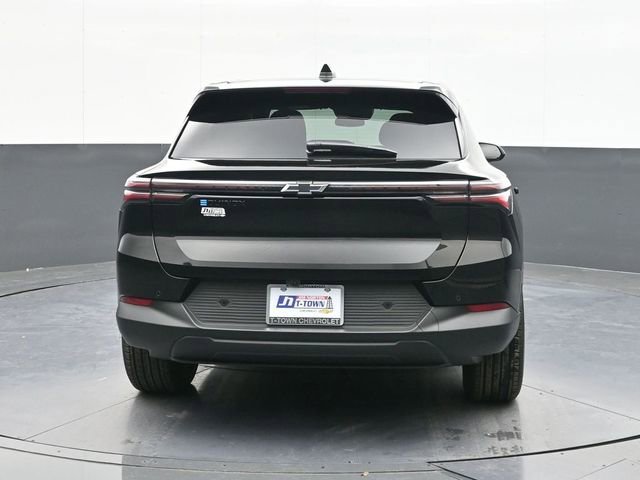 New 2026 Chevrolet Equinox EV LT image 10