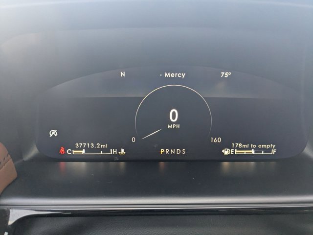 Used 2023 Lincoln Nautilus Reserve image 11