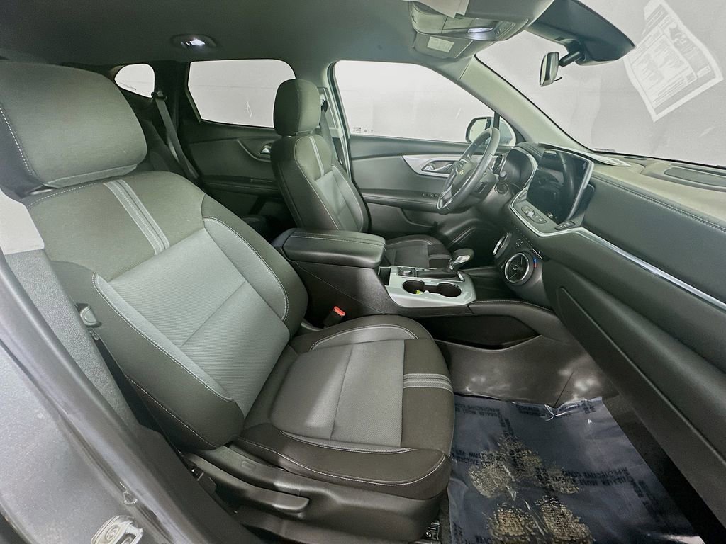 Used 2024 Chevrolet Blazer LT w/ Driver Confidence Package image 35