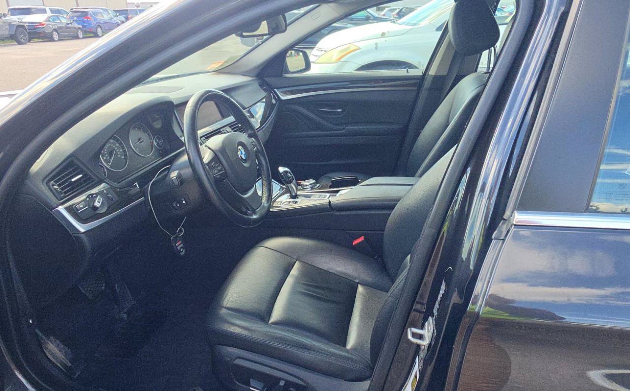 Used 2015 BMW 528i xDrive Sedan AWD/4WD image 9