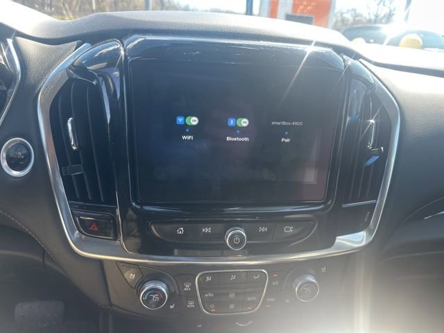 Used 2018 Chevrolet Traverse Premier AWD/4WD image 19