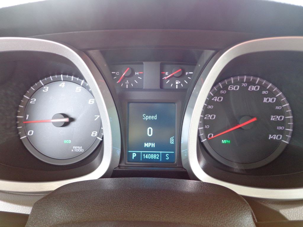 Used 2010 Chevrolet Equinox LT w/ Vehicle Interface Package FWD image 25