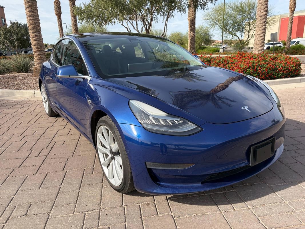 Used 2018 Tesla Model 3 Long Range image 1