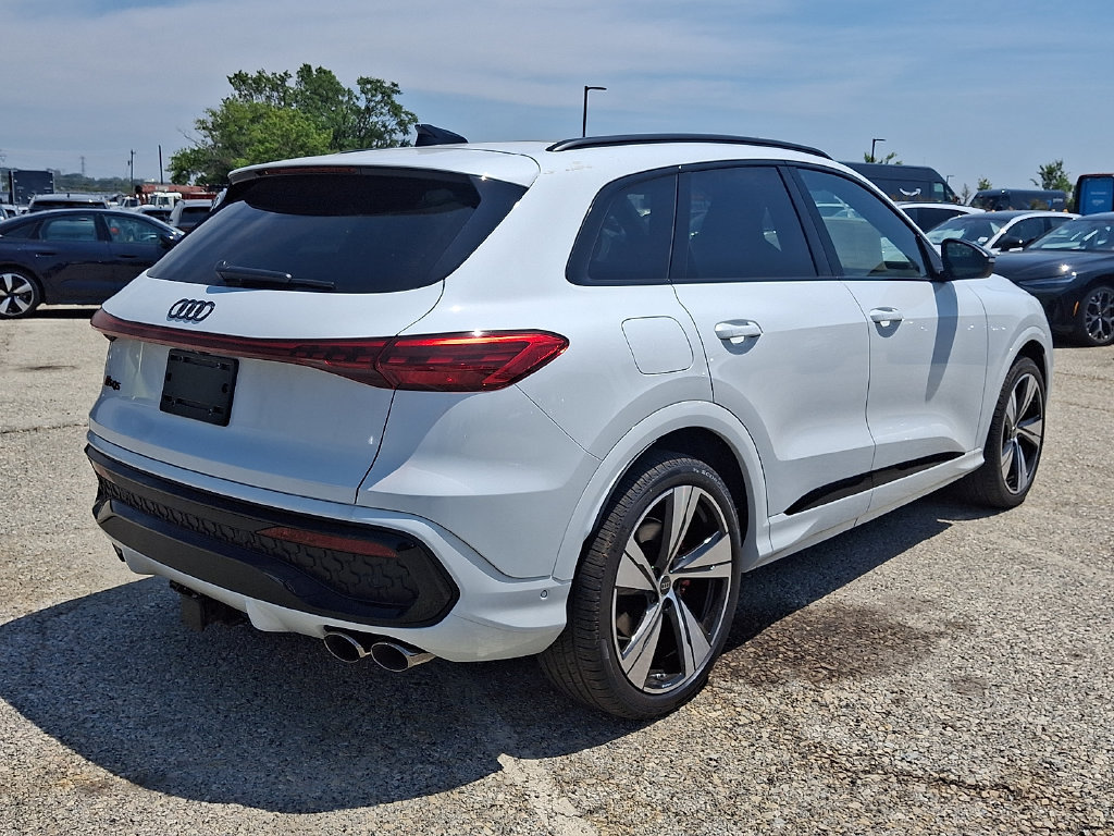 New 2026 Audi SQ5 Premium Plus AWD/4WD image 4