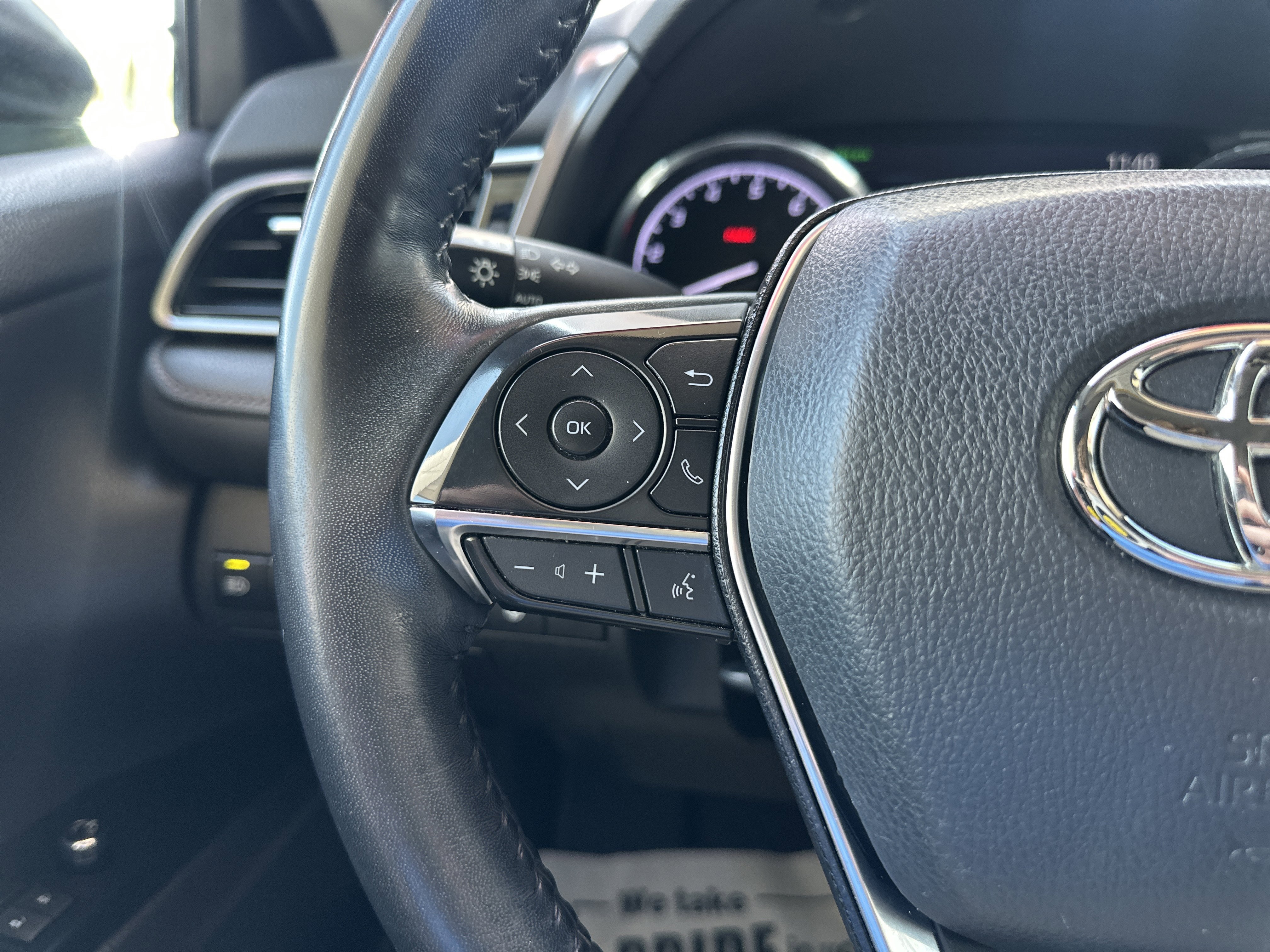 Certified 2020 Toyota Camry XLE w/ Navigation Package AWD/4WD image 25