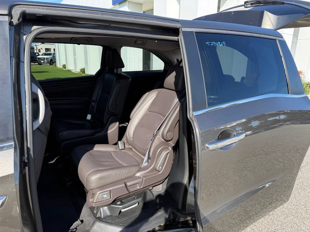 Used 2018 Honda Odyssey Touring image 6