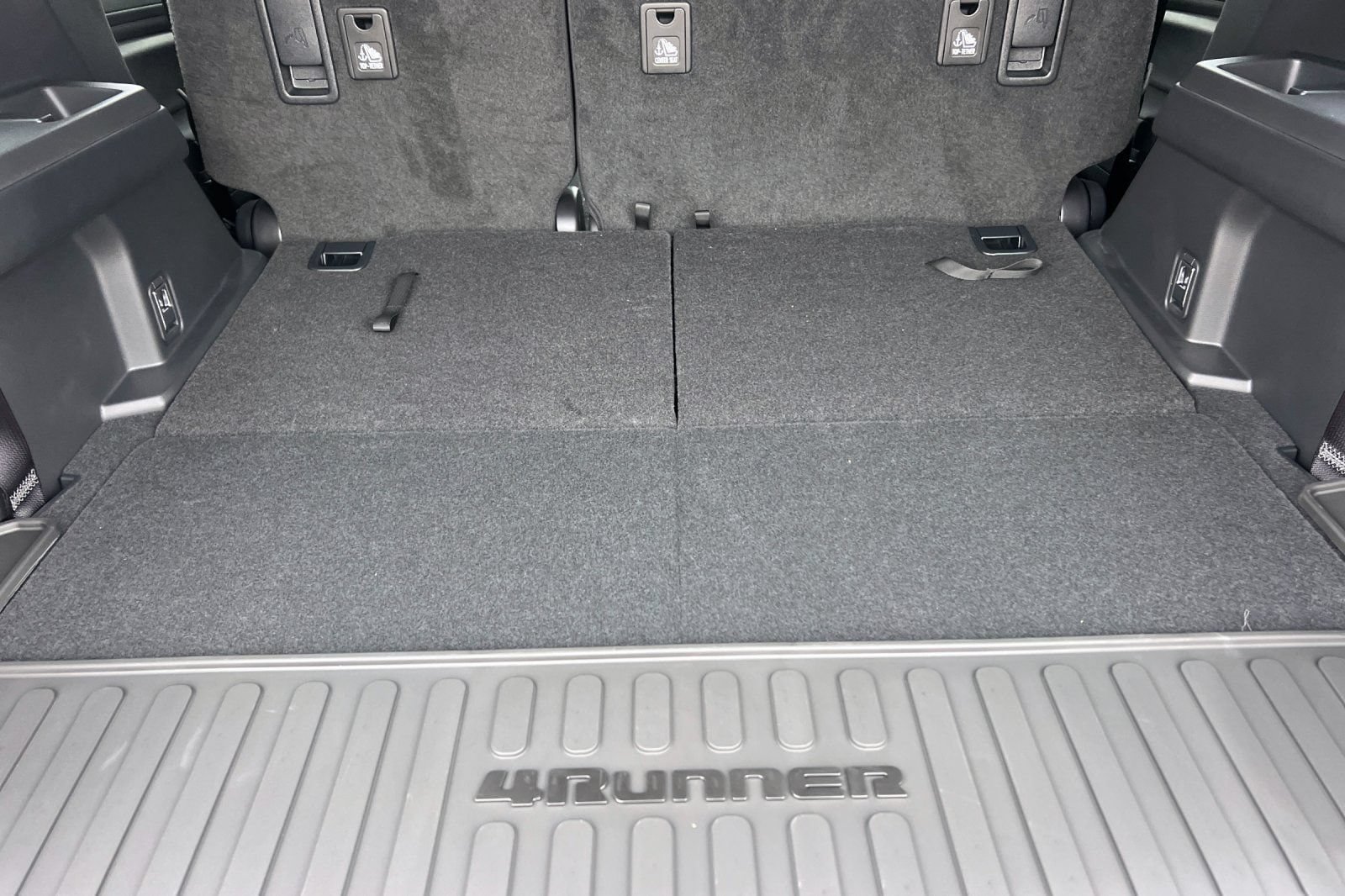 New 2026 Toyota 4Runner SR5 AWD/4WD image 15