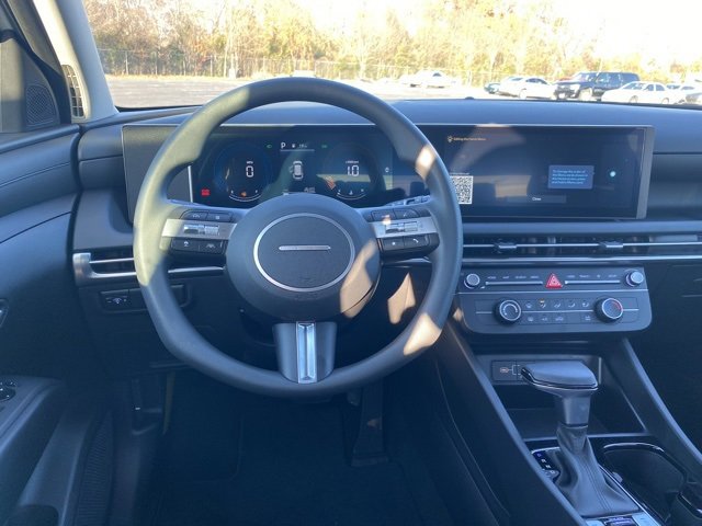 New 2025 Hyundai Tucson SE image 14