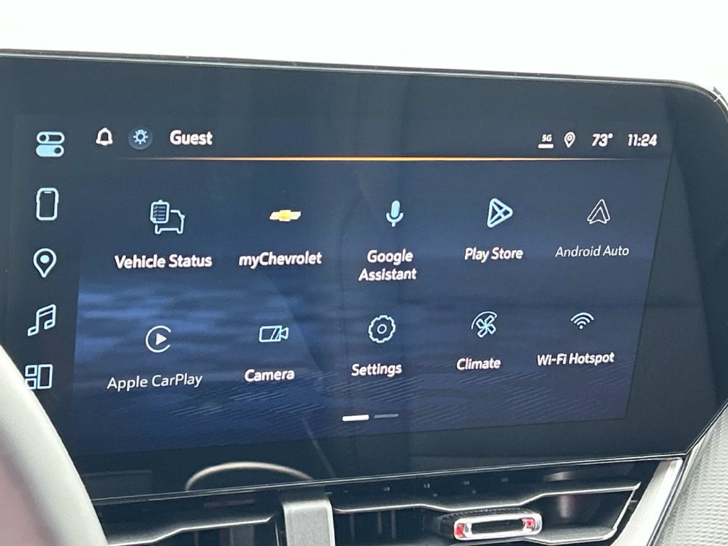 New 2027 Chevrolet Equinox LT w/ Convenience Package II FWD image 16