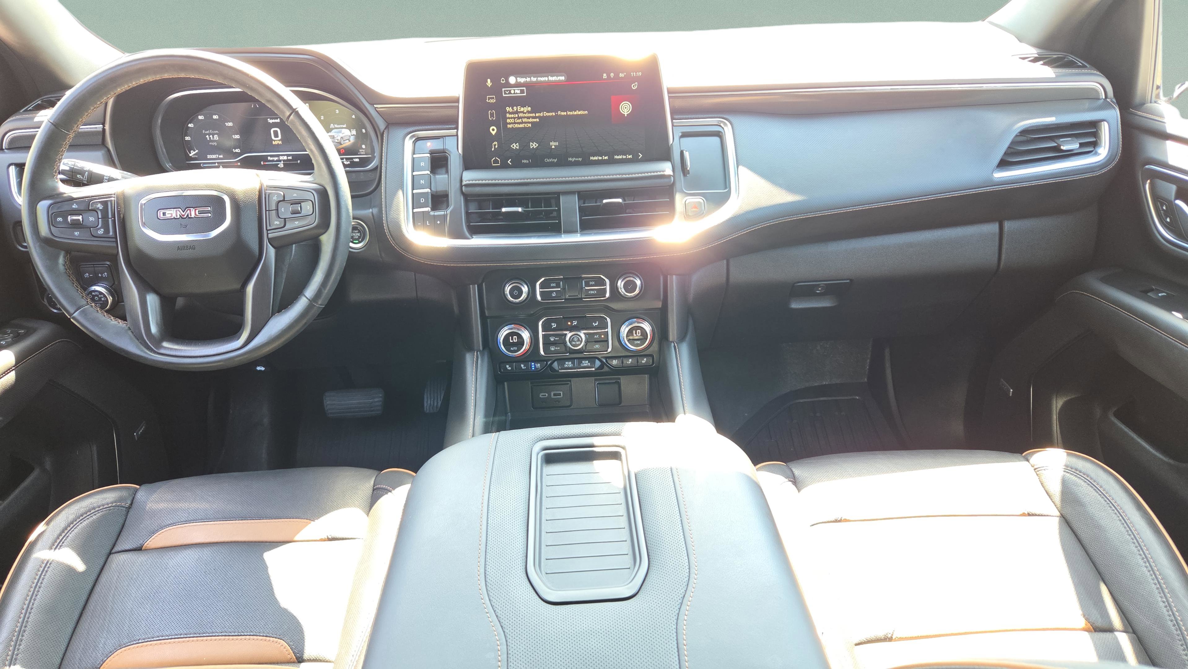 Used 2023 GMC Yukon XL AT4 w/ AT4 Premium Plus Package image 14