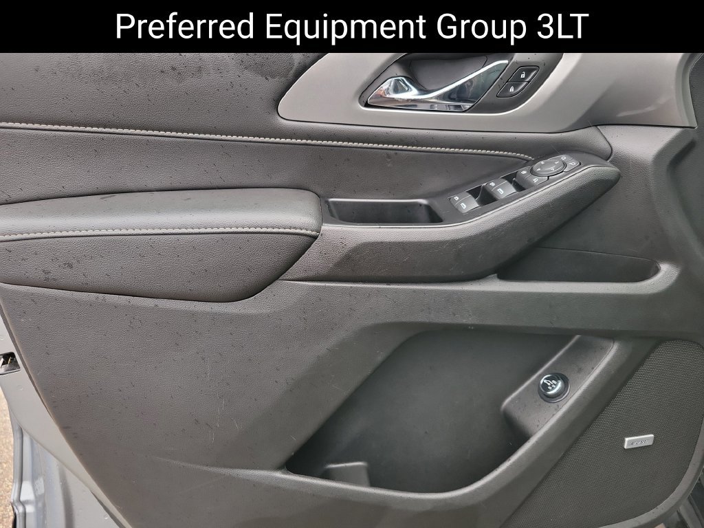 Certified 2023 Chevrolet Traverse LT w/ LT Premium Package AWD/4WD image 13