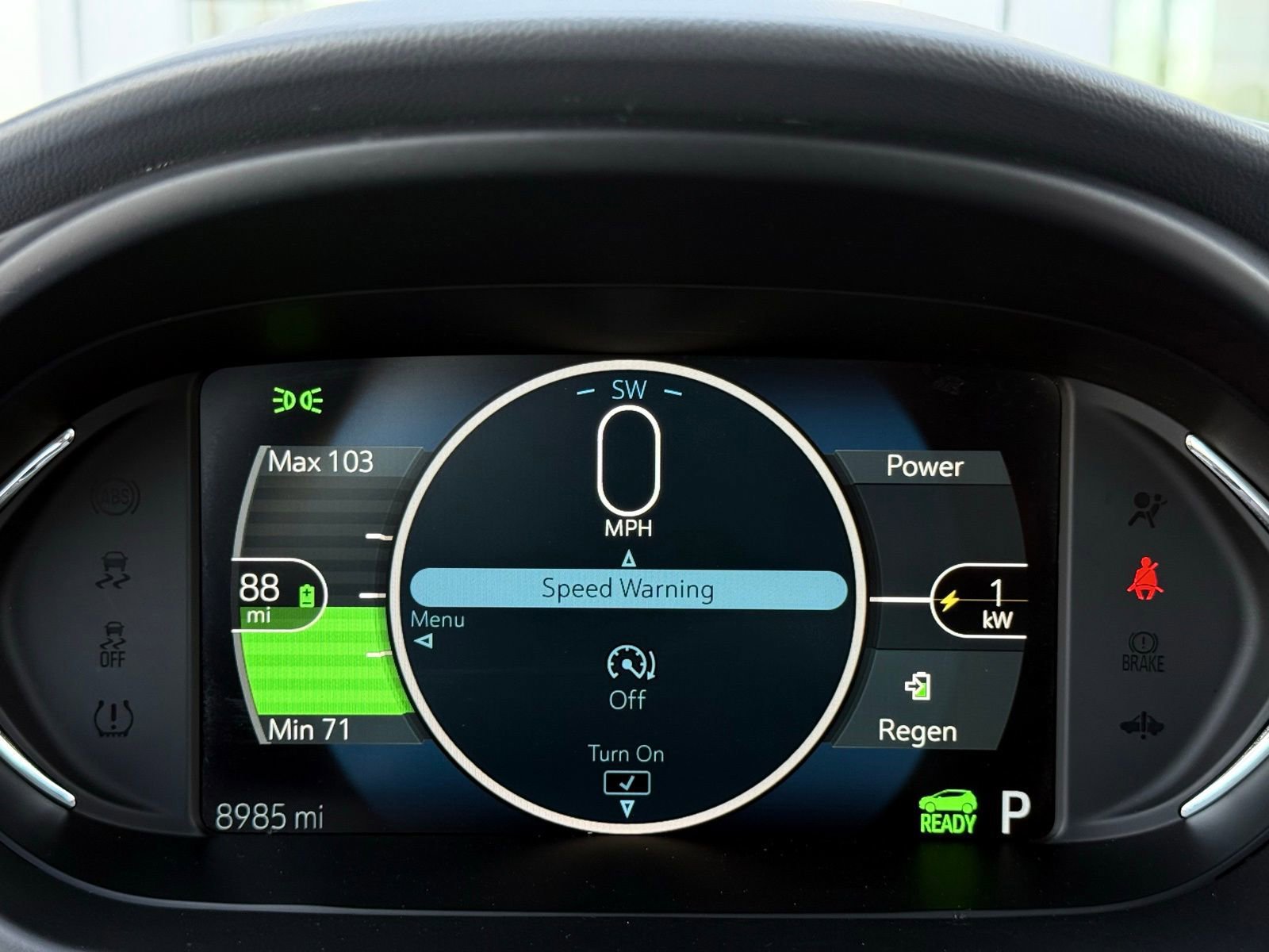 Used 2018 Chevrolet Bolt LT FWD image 32