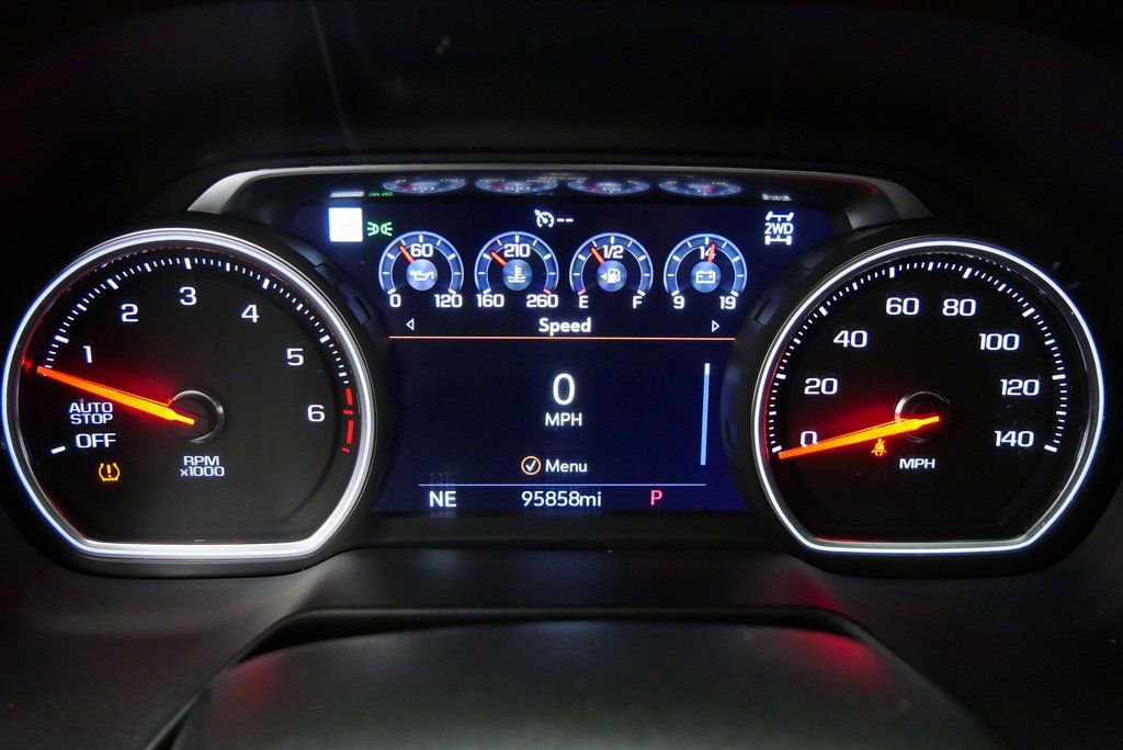 Used 2021 Chevrolet Suburban High Country w/ Premium Package image 27