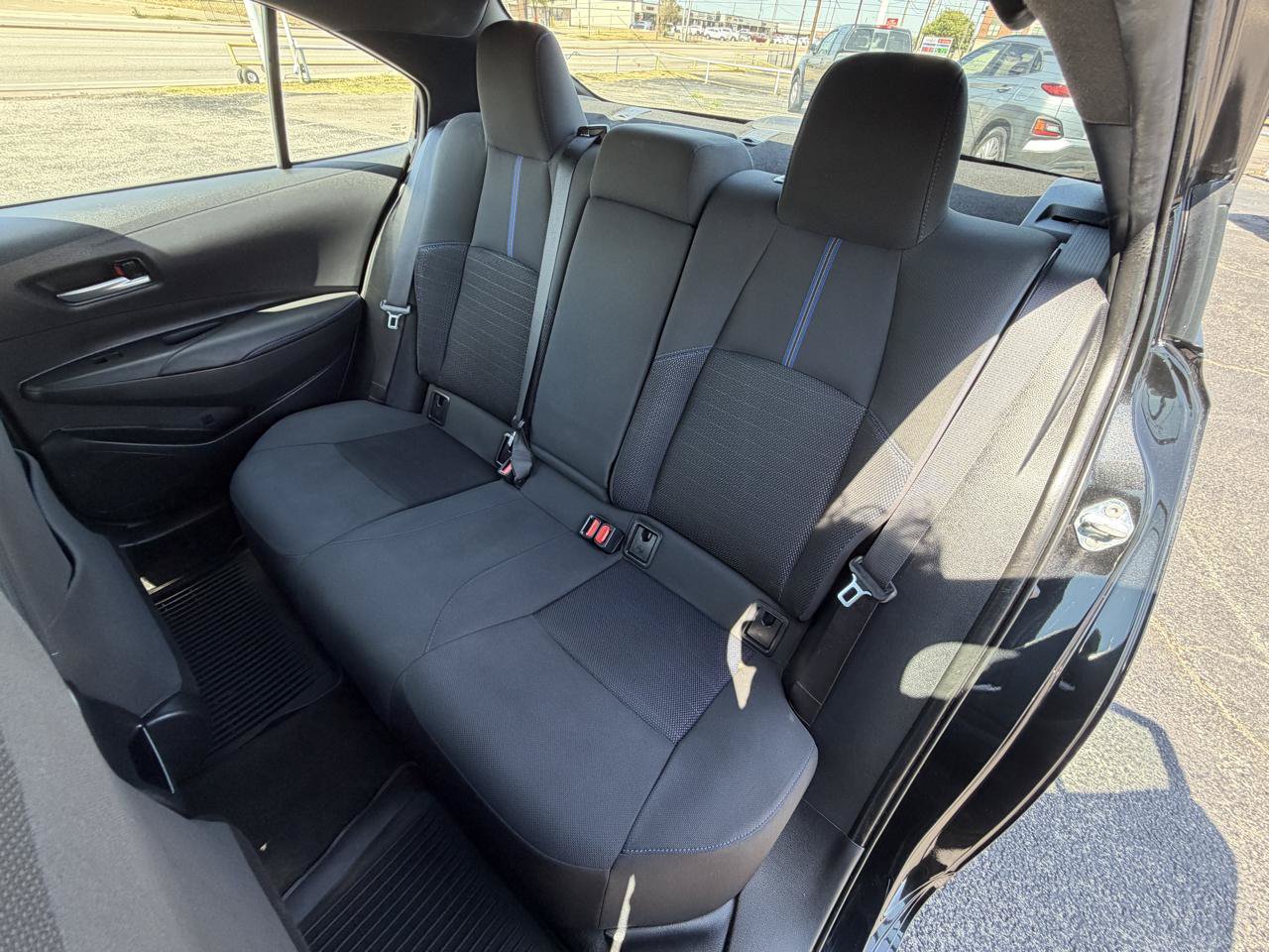 Used 2020 Toyota Corolla SE FWD image 12