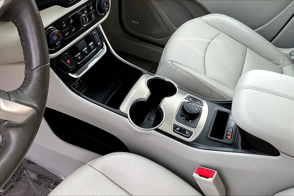 Used 2018 GMC Terrain Denali w/ Comfort Package AWD/4WD image 20