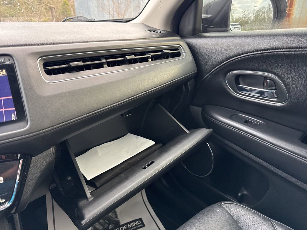 Used 2017 Honda HR-V EX-L image 28