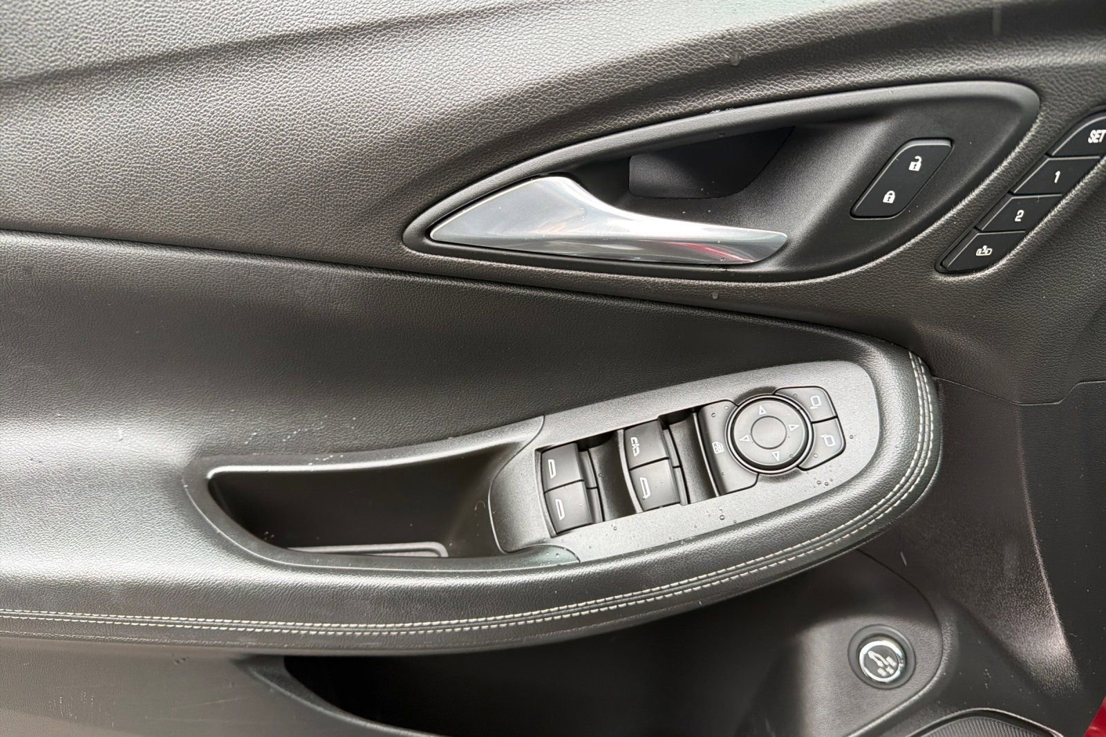 Used 2021 Buick Encore GX Essence w/ Advanced Technology Package image 10