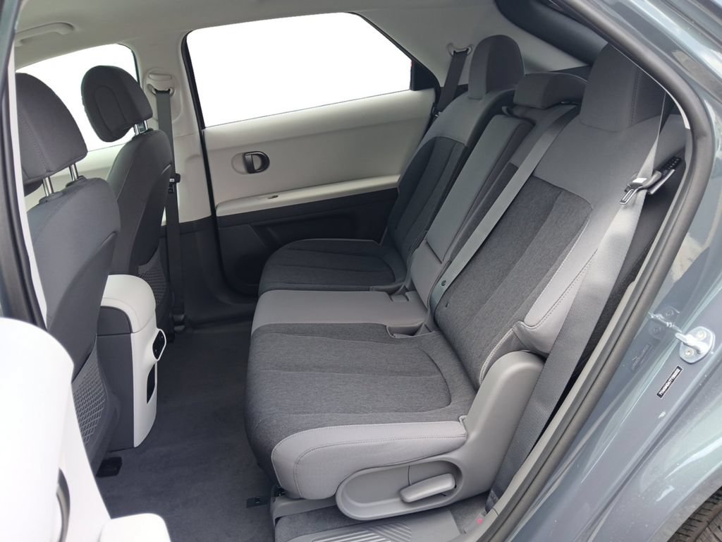 New 2026 Hyundai Ioniq 5 SE RWD image 13