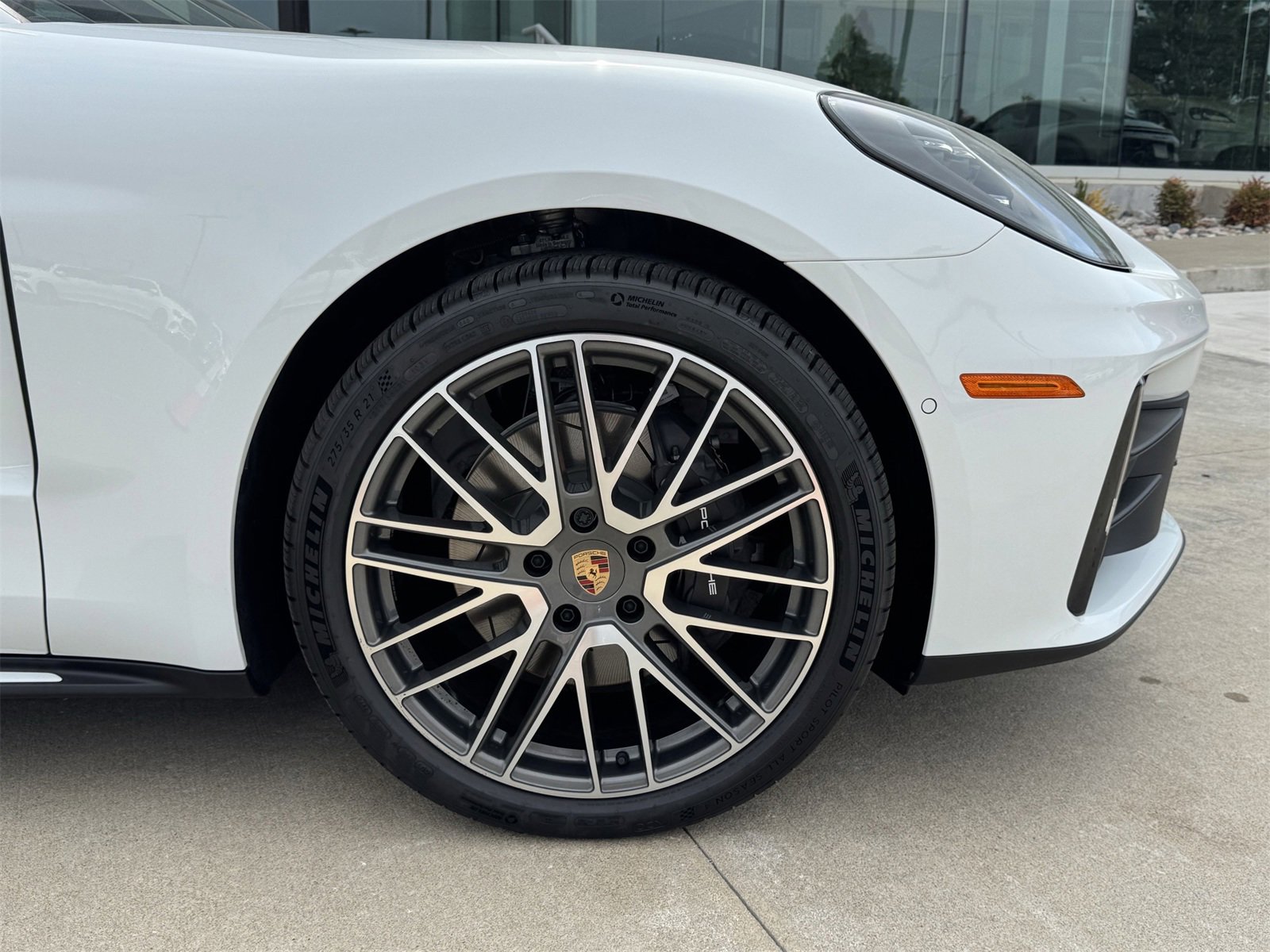 New 2025 Porsche Panamera 4 image 11
