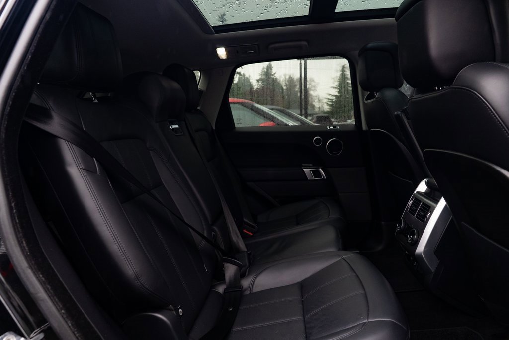 Used 2019 Land Rover Range Rover Sport HSE image 24
