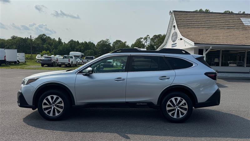 Used 2022 Subaru Outback Premium AWD/4WD image 13