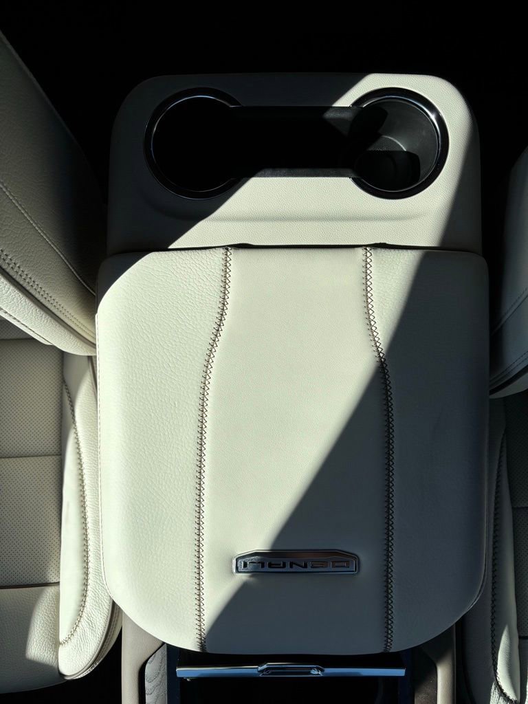 New 2026 GMC Yukon XL Denali w/ Advanced Technology Package image 23