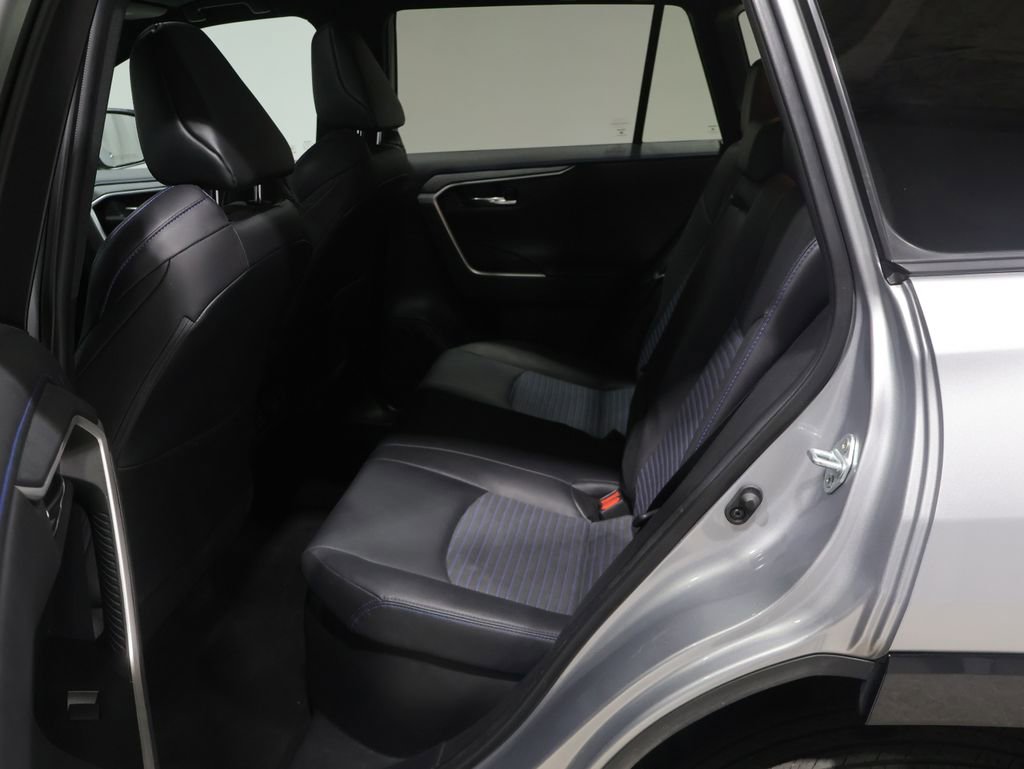 Used 2021 Toyota RAV4 XSE image 19