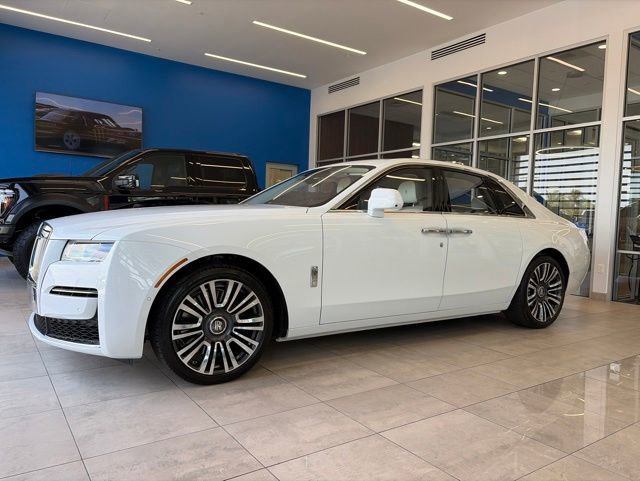 Used 2024 Rolls-Royce Ghost AWD/4WD image 3
