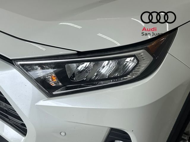 Used 2020 Toyota RAV4 Limited FWD image 4
