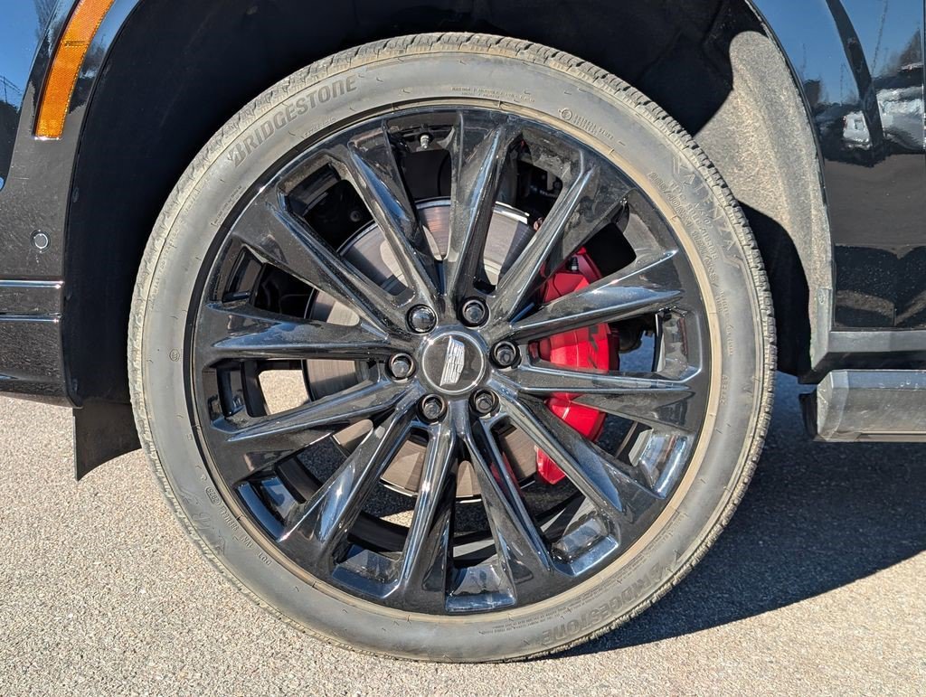 Certified 2026 Cadillac Escalade V w/ LPO, ONYX Package image 11