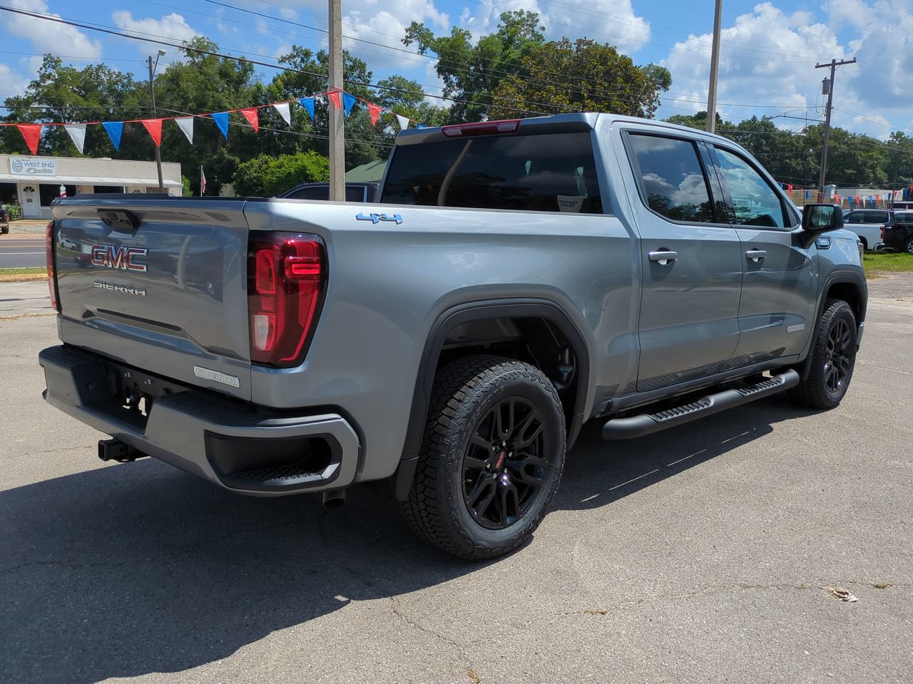 New 2026 GMC Sierra 1500 Elevation w/ Elevation Select Package AWD/4WD image 4