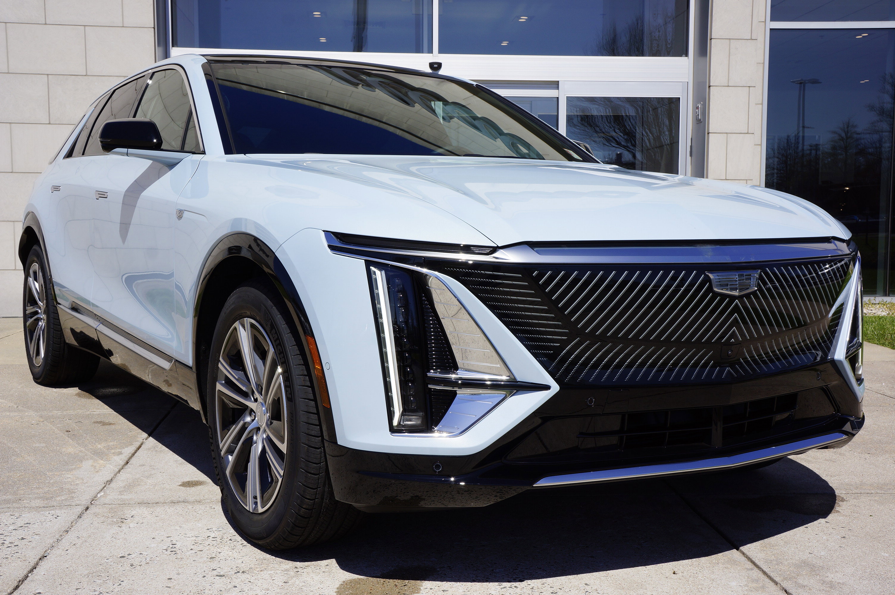 New 2026 Cadillac Lyriq Premium Sport image 2