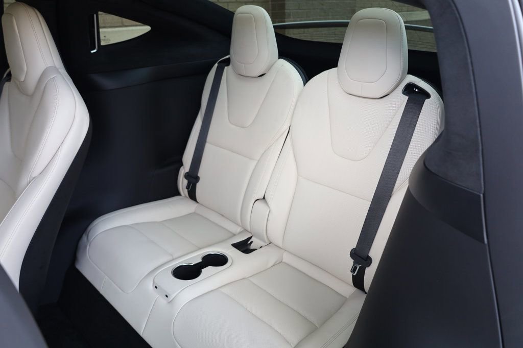 Used 2022 Tesla Model X Plaid image 23