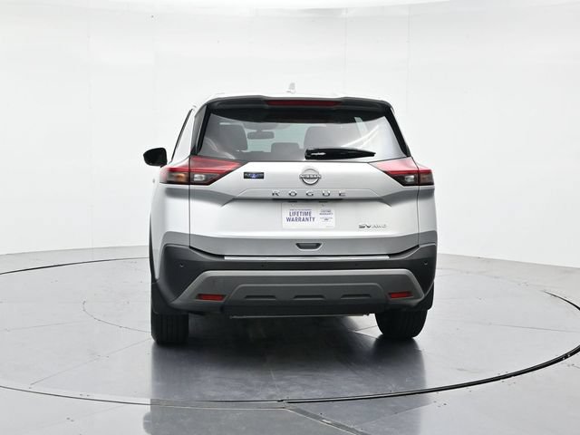 Used 2023 Nissan Rogue SV AWD/4WD image 9