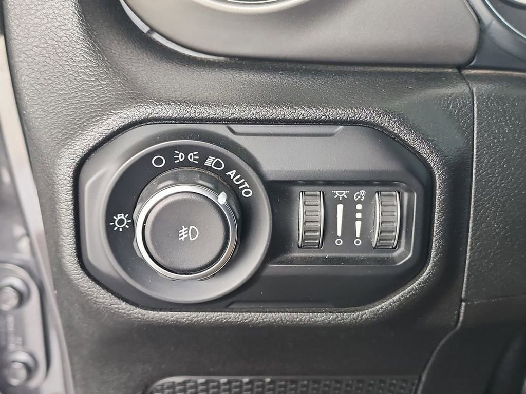Used 2019 Jeep Wrangler Rubicon image 18