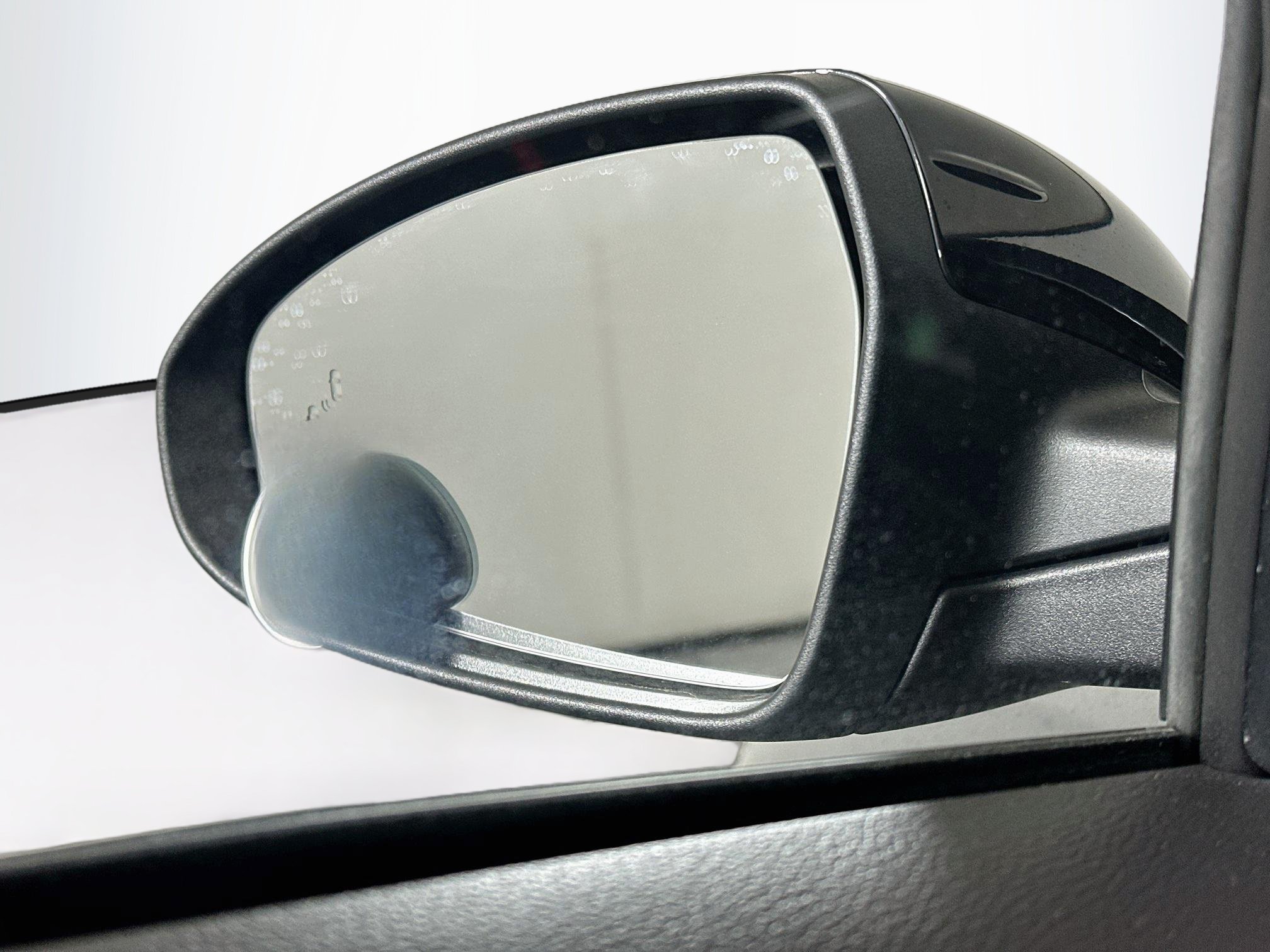 Used 2024 Kia Forte GT-Line FWD image 16