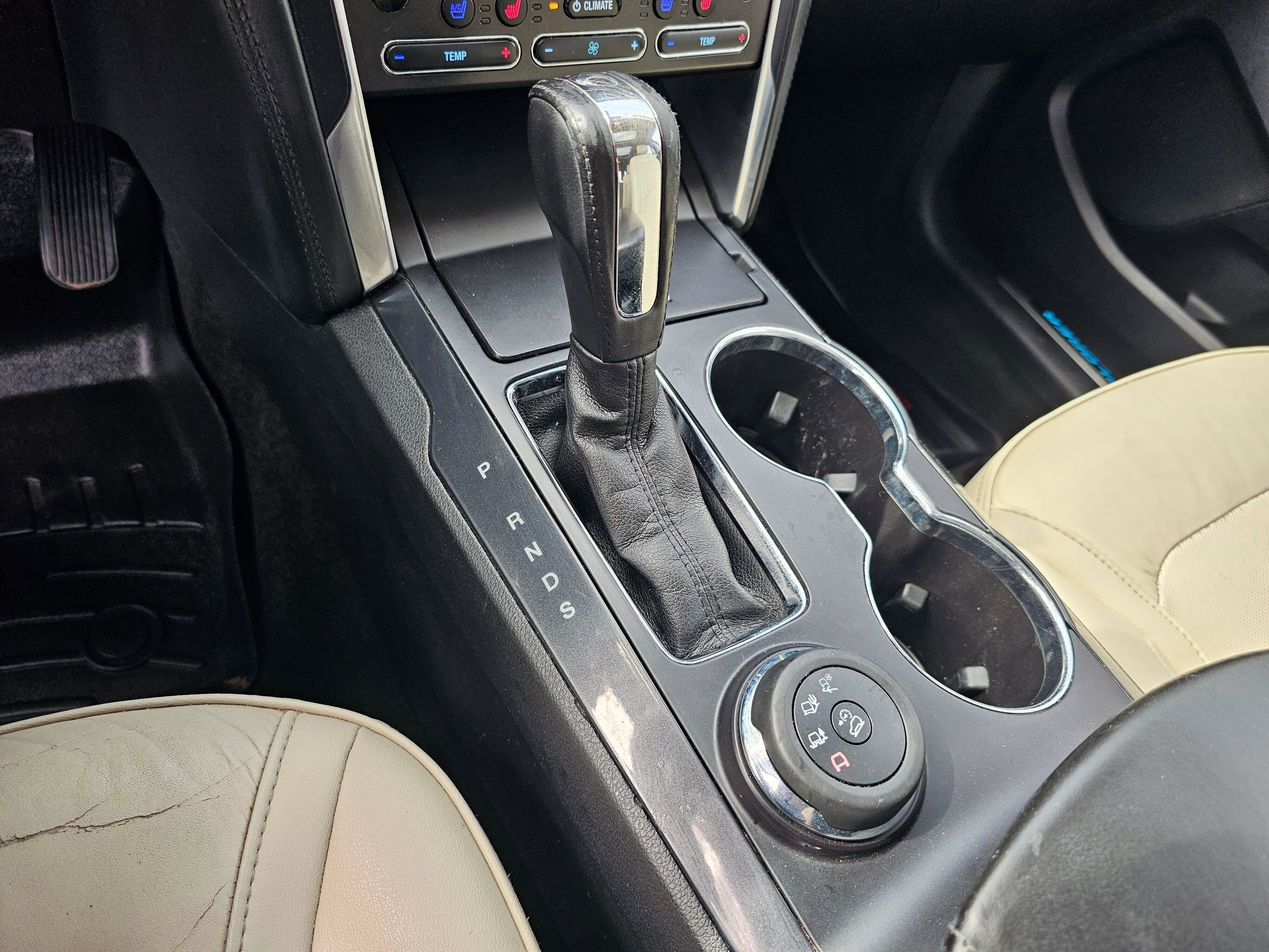 Used 2018 Ford Explorer Platinum AWD/4WD image 33