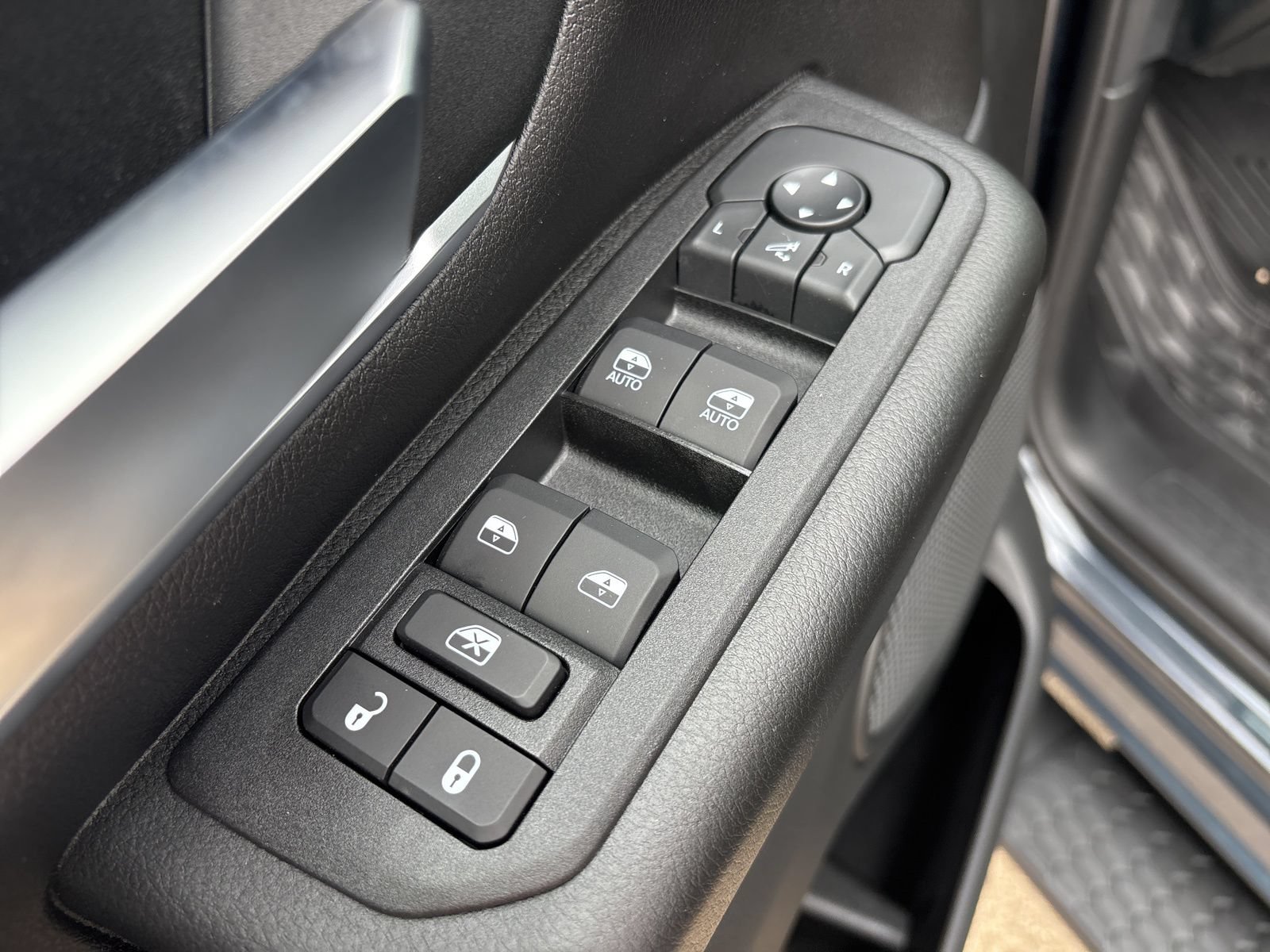 Used 2026 RAM 1500 Lone Star RWD image 11