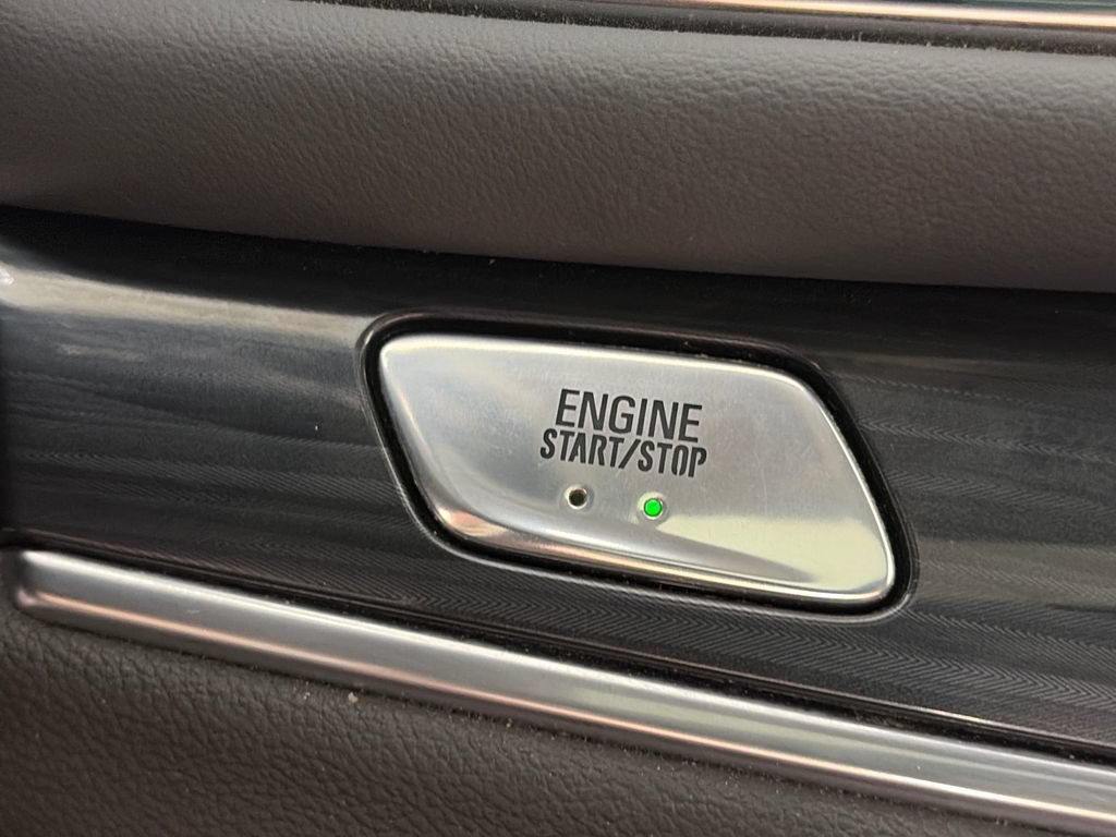 Used 2021 Buick Enclave Premium w/ Sun and Sites Package FWD image 23