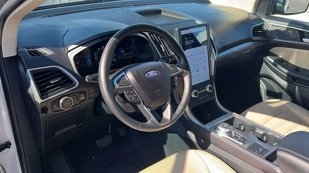 Certified 2023 Ford Edge SEL w/ Convenience Package AWD/4WD image 11