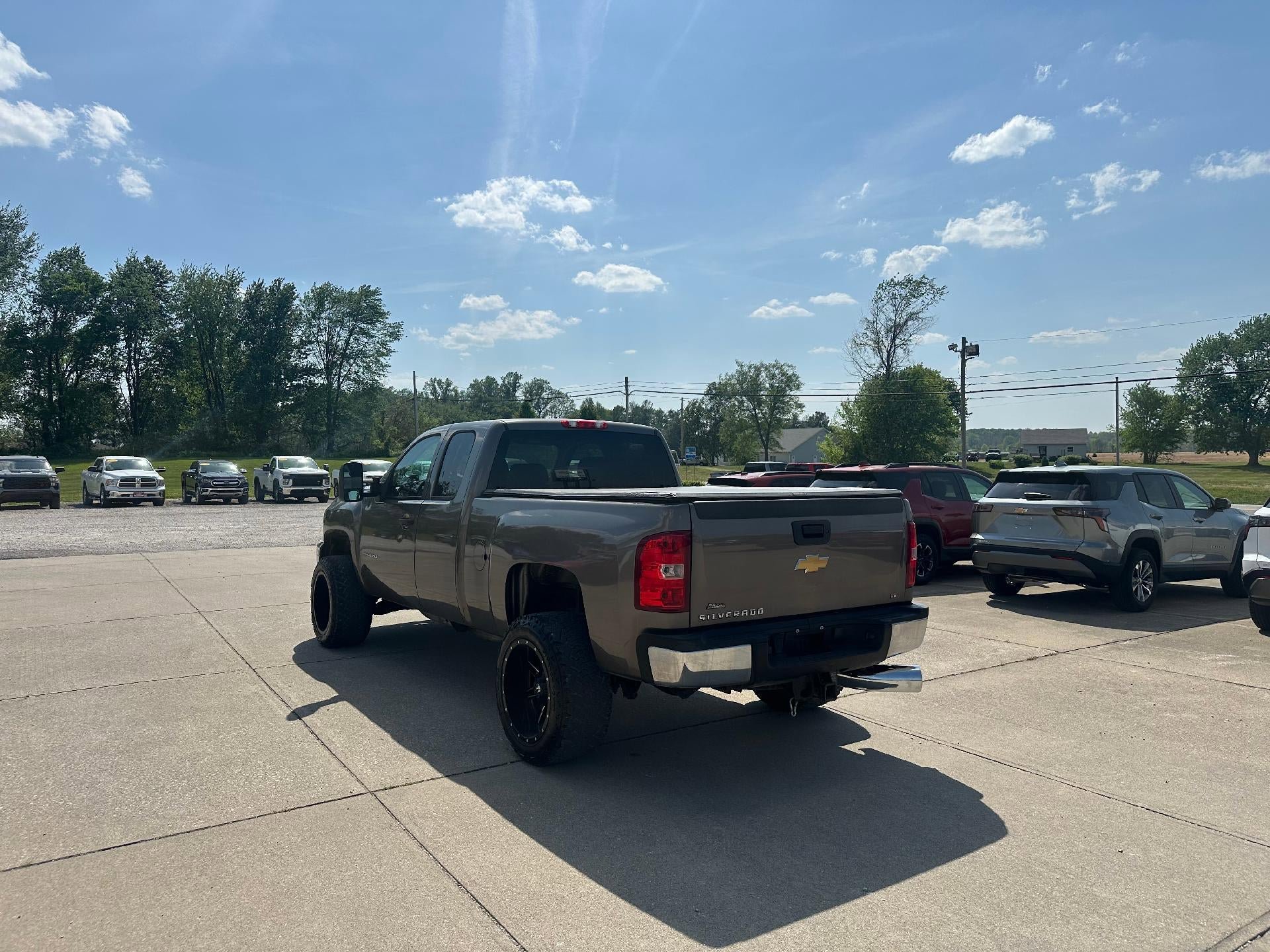 Used 2013 Chevrolet Silverado 2500 LT w/ Interior Plus Package AWD/4WD image 6